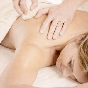 Behandlande rygg-axel/- och nackmassage med NBE 3000